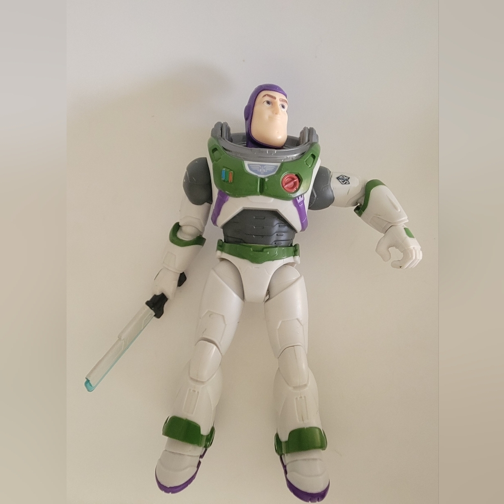 Buzz lightyear